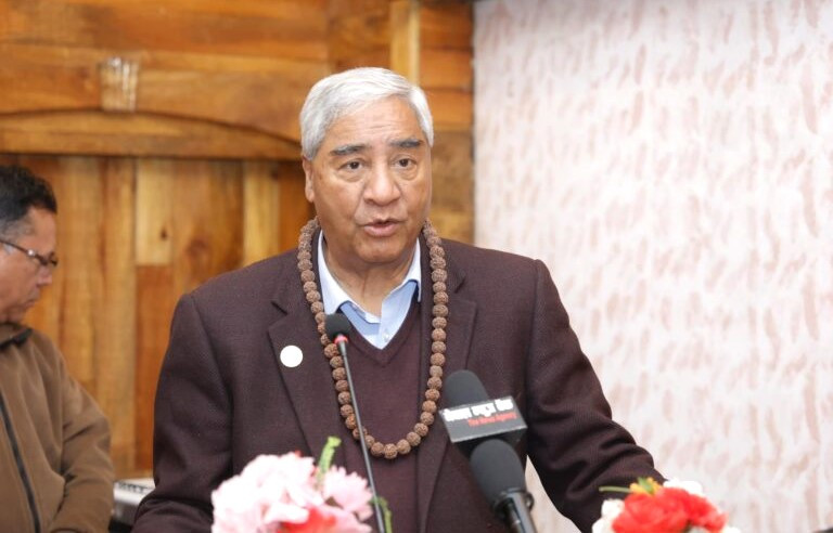 राजतन्त्रको पक्षमा केही माहोल देखेको छैन : सभापति देउवा
