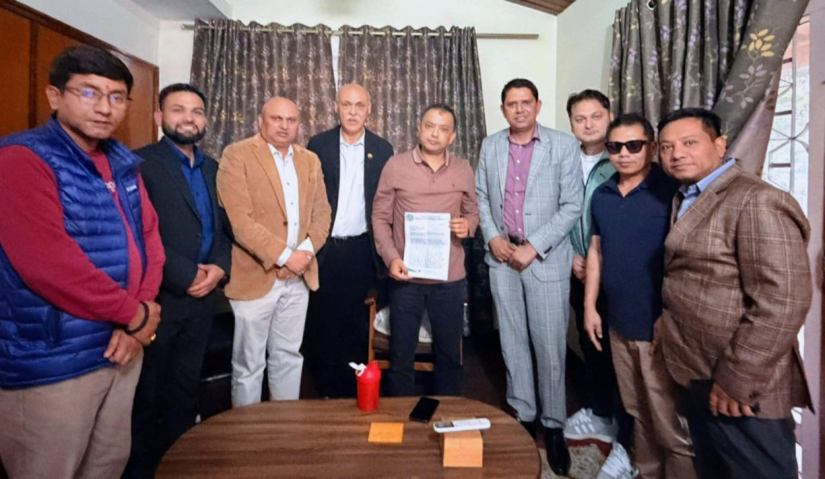 विश्वका नेपाली मूललाई नेपालसँग जोड्ने पहल गर्ने सभापति थापाको प्रतिबद्धता