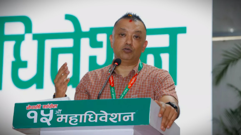 कांग्रेसले गुमाएको विश्वास फर्काउन घरदैलो अभियानमा जुट्नुस् : गगन थापा
