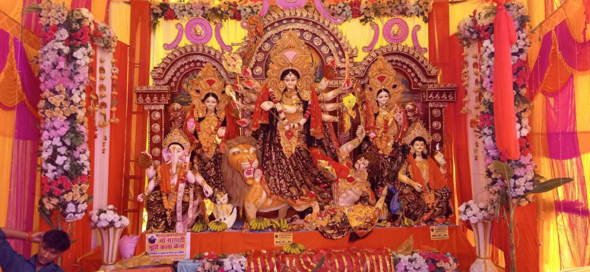 कपिलवस्तुमा दसैँको रौनकसँगै सुरक्षा सतर्कता, १० पालिकामा ५१३ दुर्गा मूर्ति प्रदर्शन